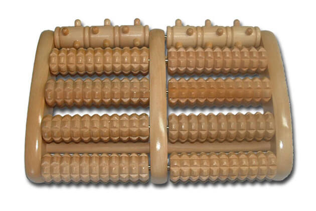 Role din lemn pentru masajul picioarelor