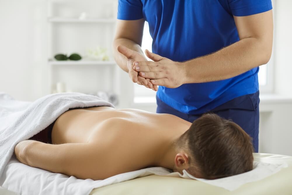 Fiecare maseur edste original Fiecare maseur edste original