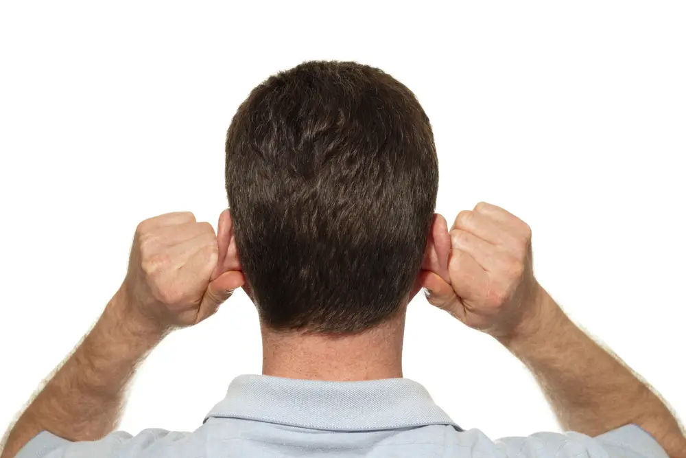 Automasajul urechilor poate avea un efect pozitiv asupra întregului corp