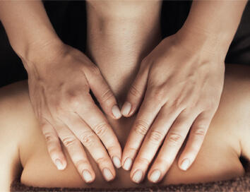 Maseuză tantra, despre sexualitate: Dacă nu funcționează, omul nu este complet mulțumit Maseuză tantra, despre sexualitate: Dacă nu funcționează, omul nu este complet mulțumit
